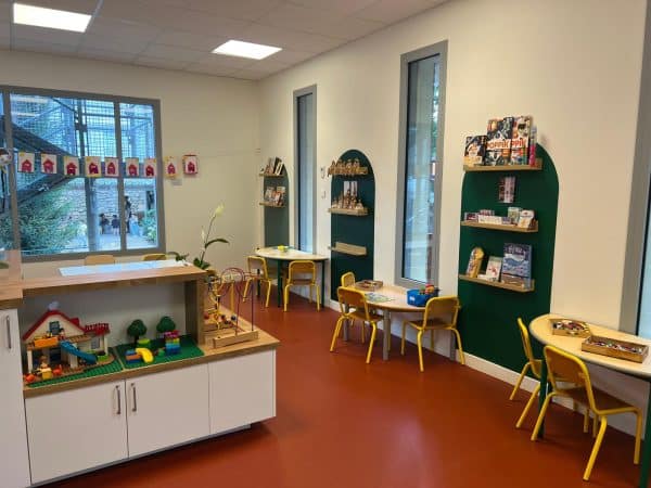 Salle d'atelier à l'école