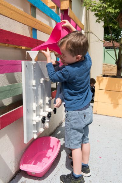 Atelier sable à l'école