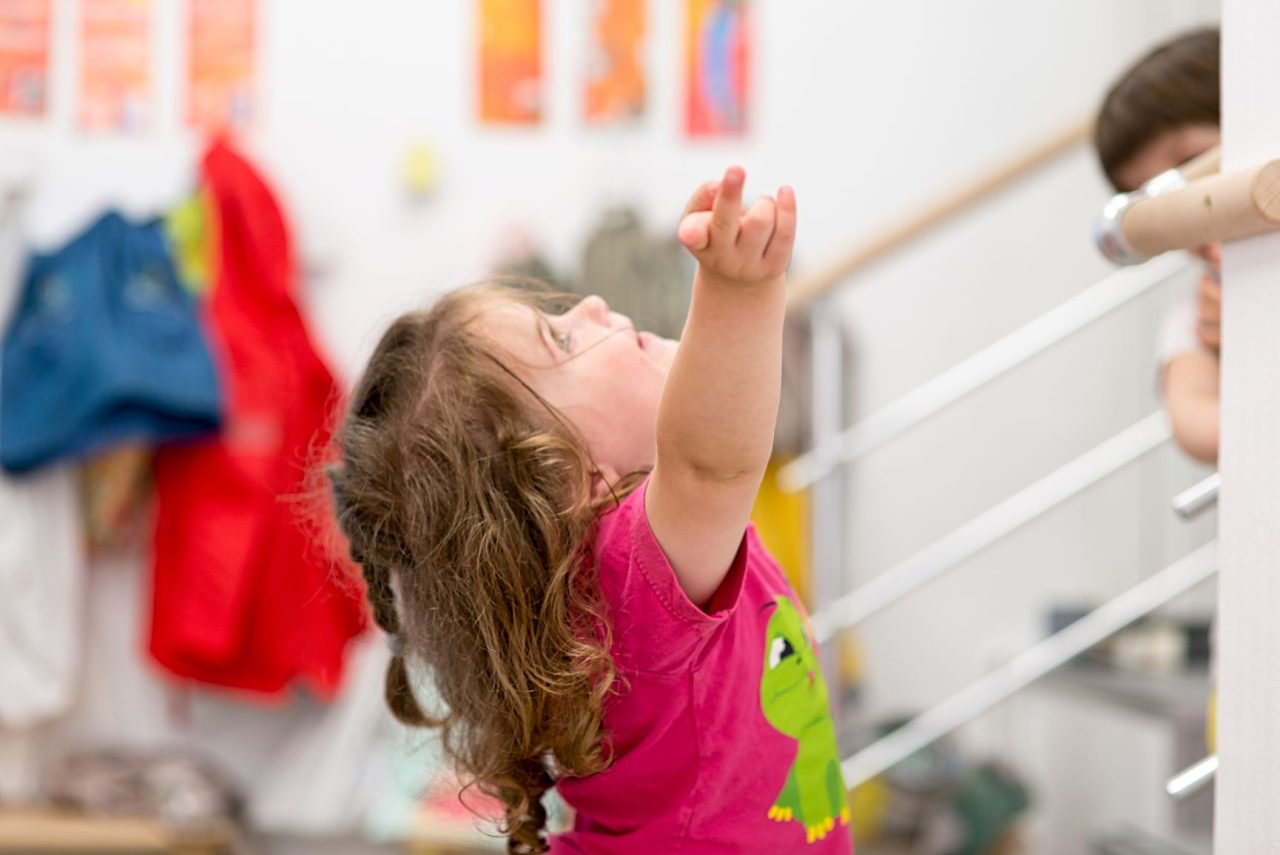 Activité Montessori: matériel géométrique